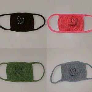 SHOP OUR 3 PIECE JOGGER SETS WITH MASK SHARDAESTYLES.COM